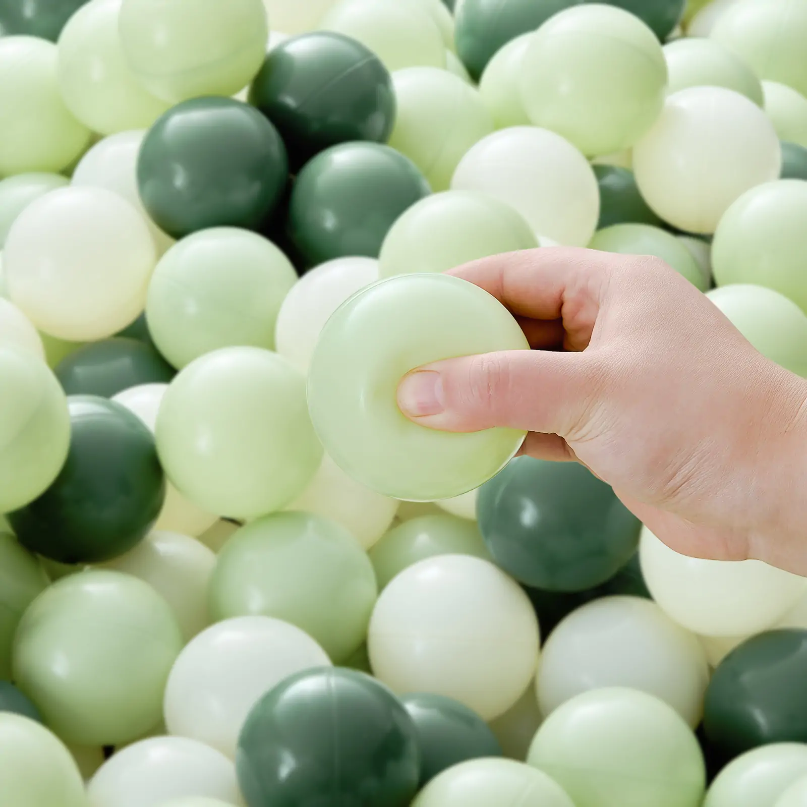 Tiny Land® Green Ocean Ball - 200 pcs - Image 3