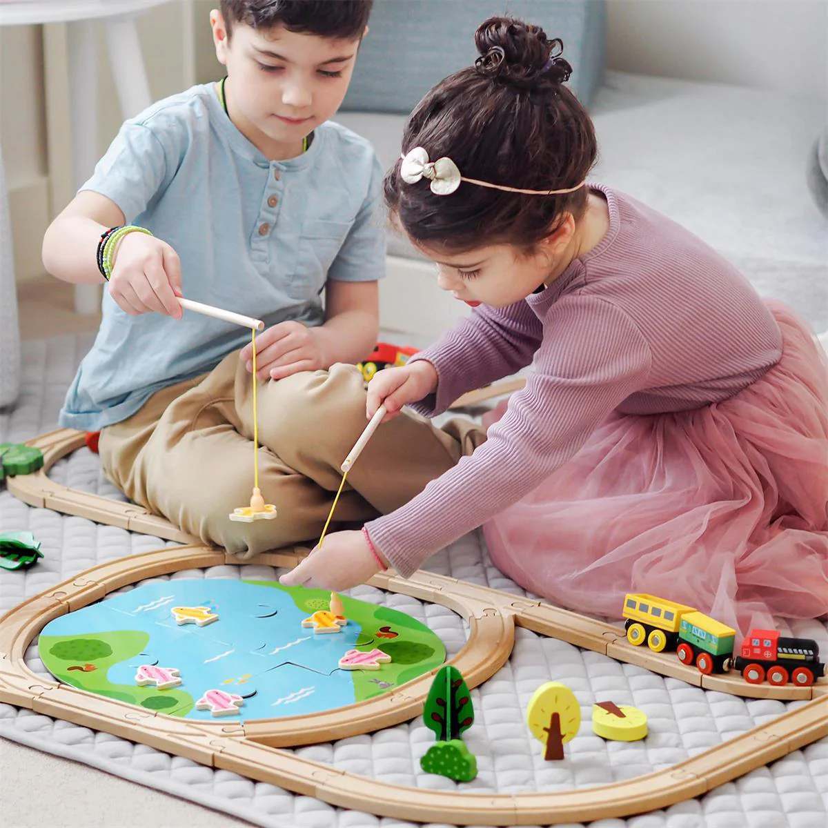 Tiny Land® Wooden Train Set 110 Pcs - Image 5