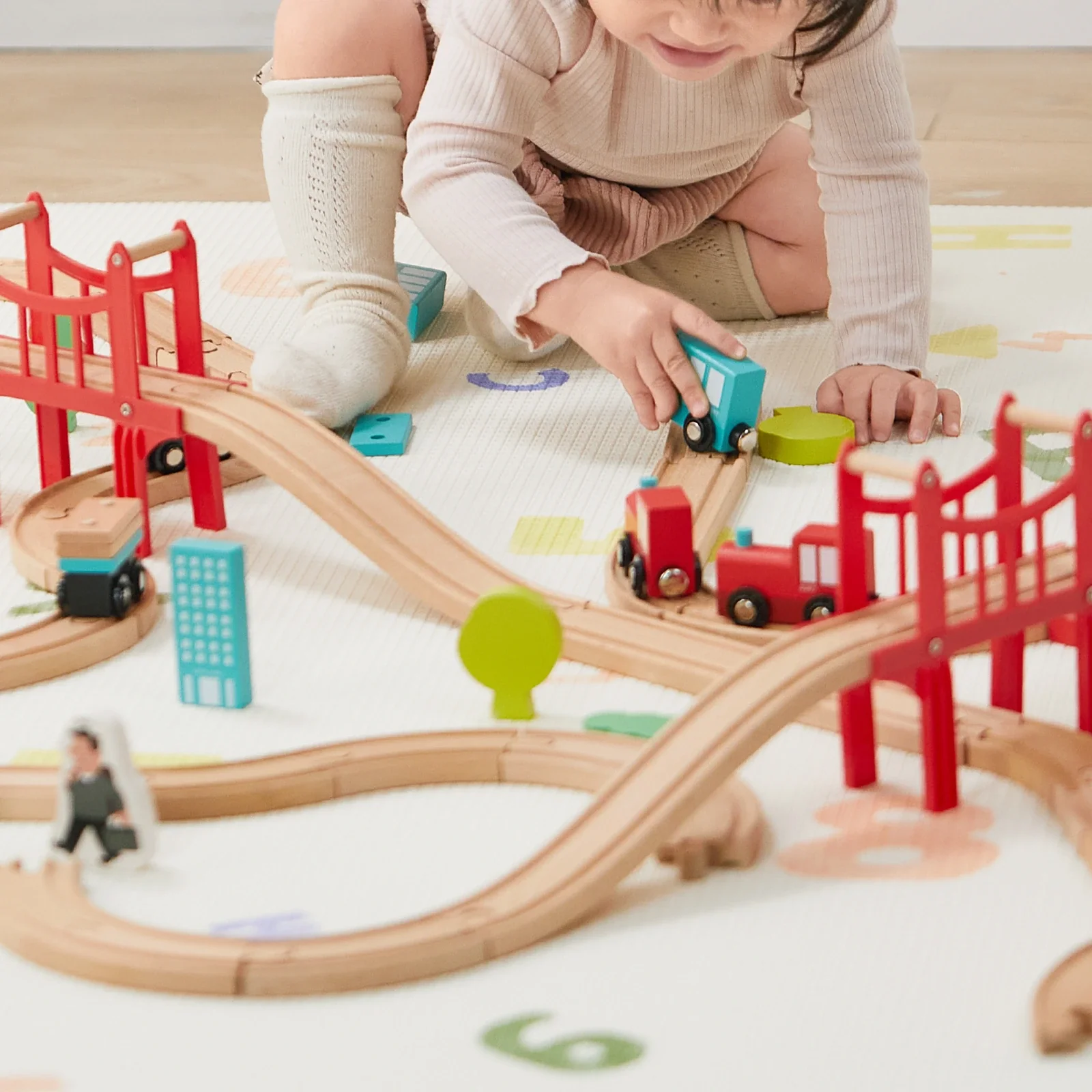 Tiny Land® Wooden Train Set for Children 39 Pcs - Image 4